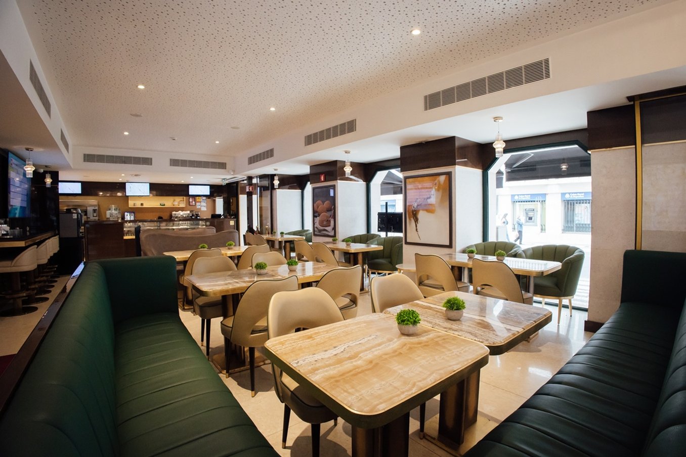 Meraprime Gold Design Hotel 52/57
