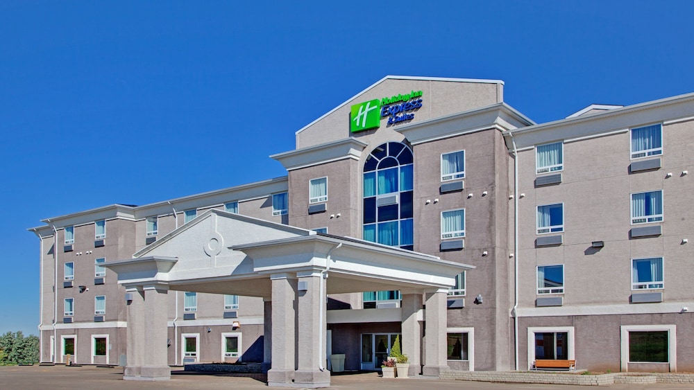 Holiday Inn Express Hotel Suites Swift Current 1/74