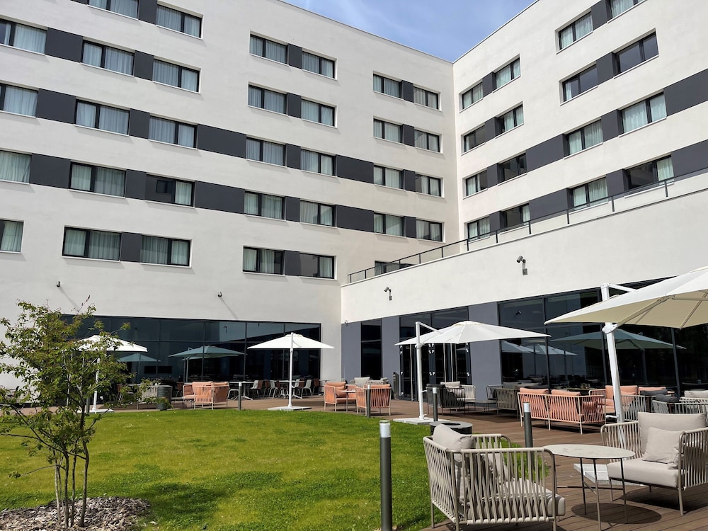 Holiday Inn Paris - CDG Airport 5/74