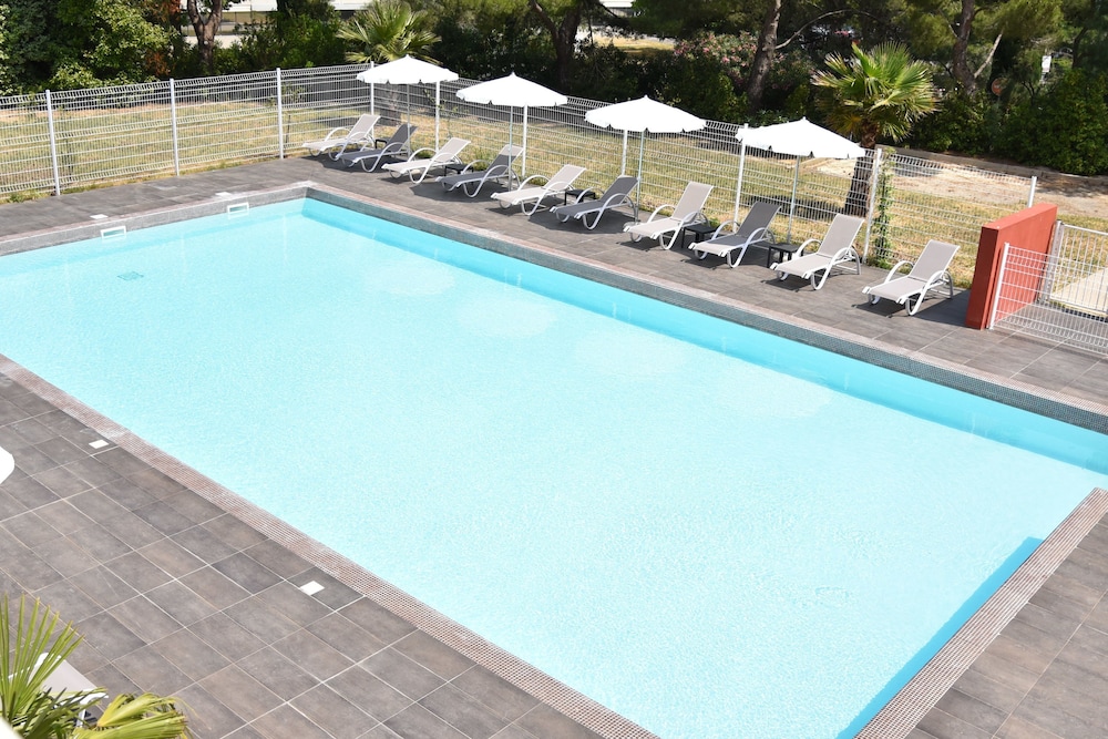 Hotel the Originals Montpellier Sud the Mas de Grille 5/48