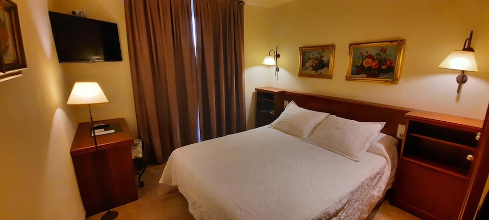 Hotel Sant Jordi 19/50