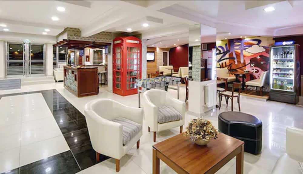 Cambria Hotel 19/24