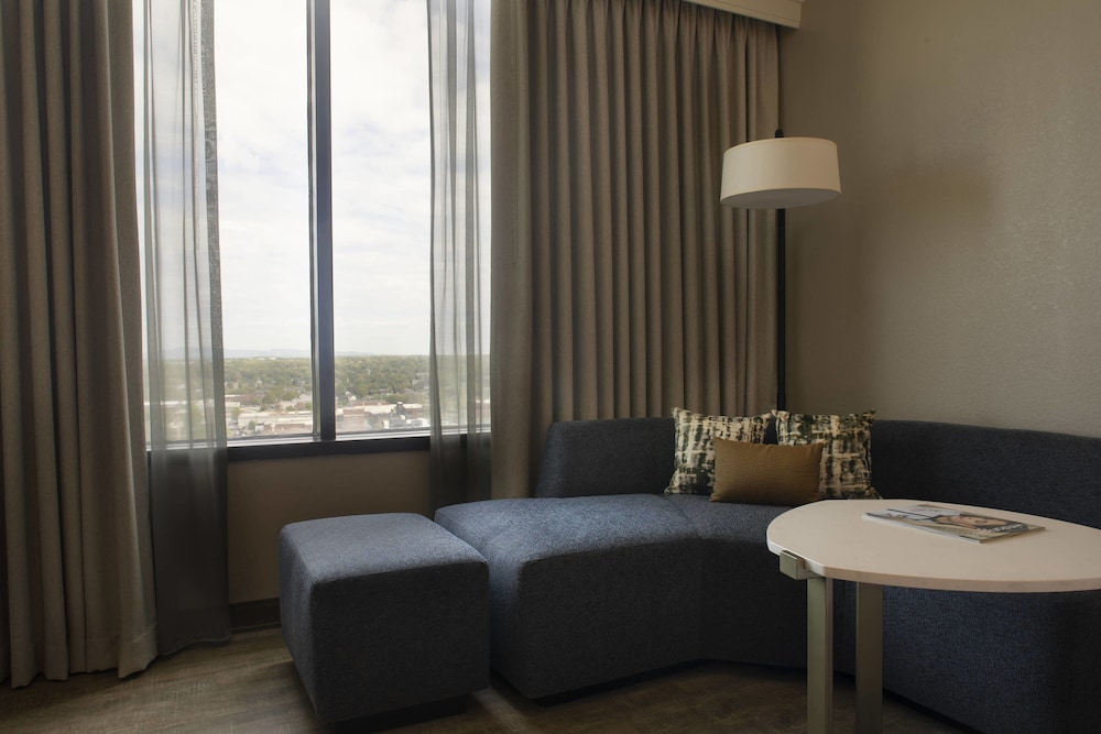 Winston-Salem Marriott 33/60