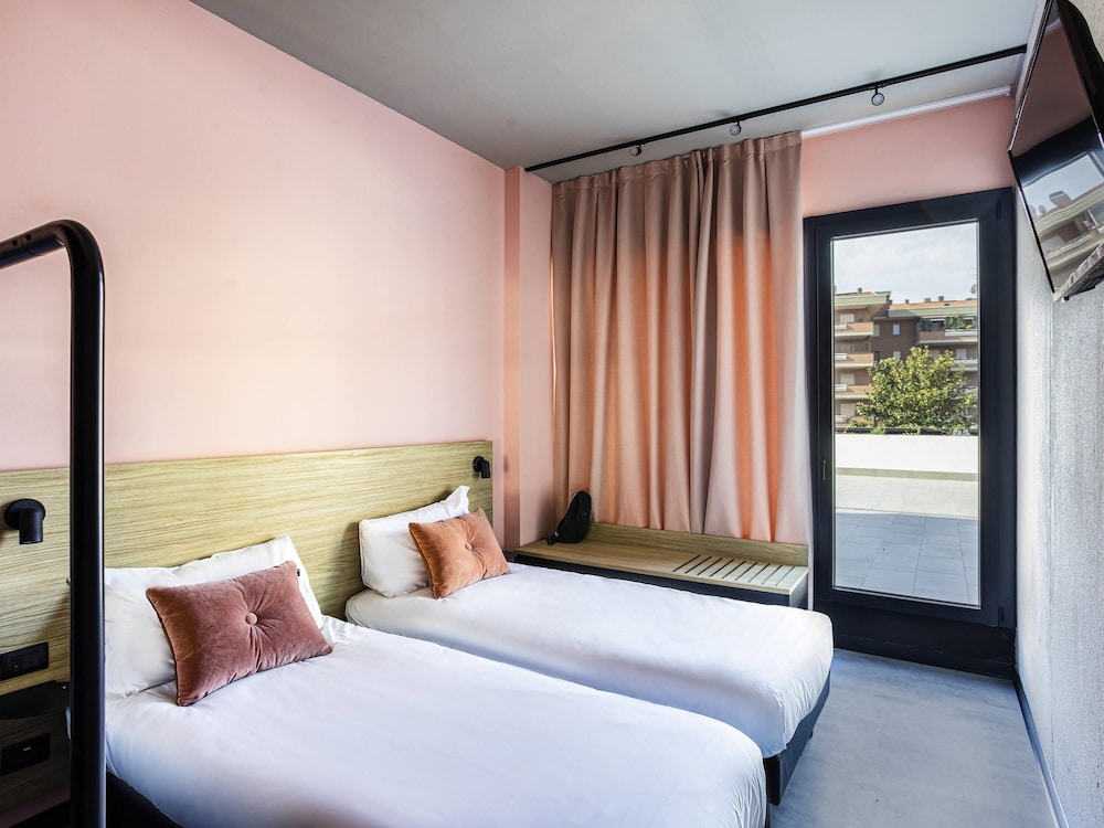 SUPERIOR, DOUBLE BED, BALCONY