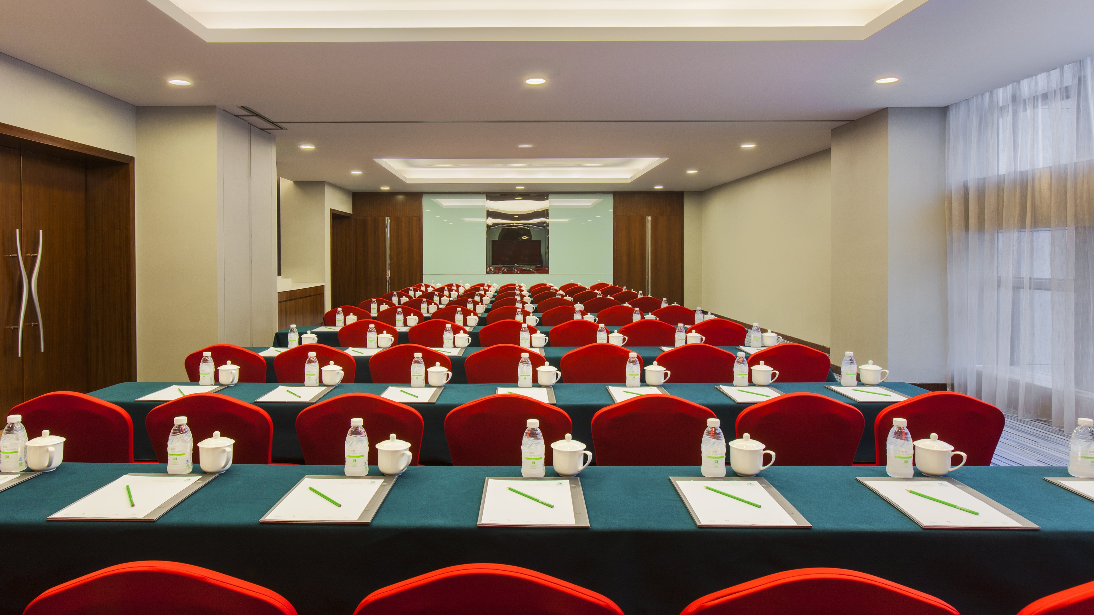 Holiday Inn Chengdu Xindu 33/43