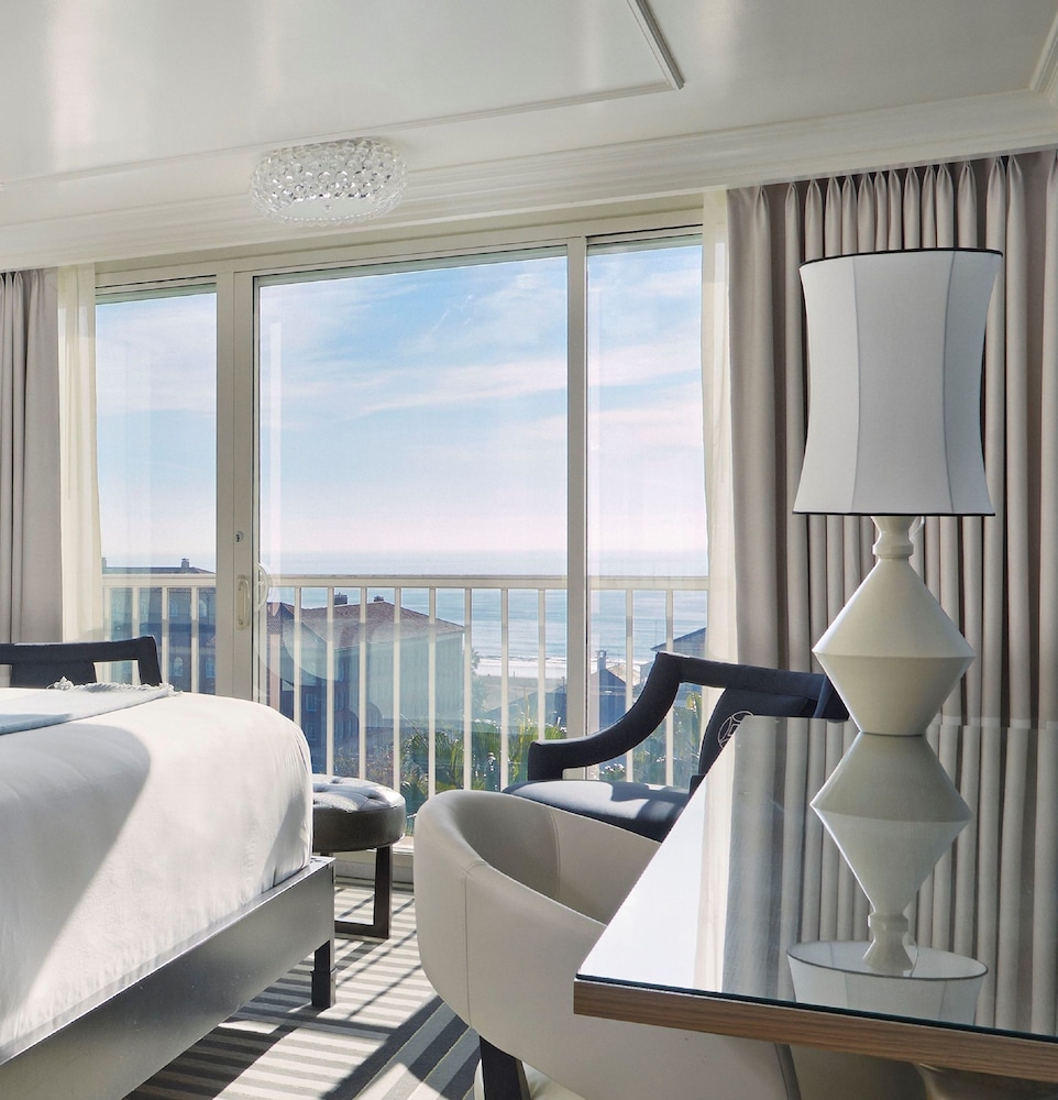 Viceroy Santa Monica 68/79