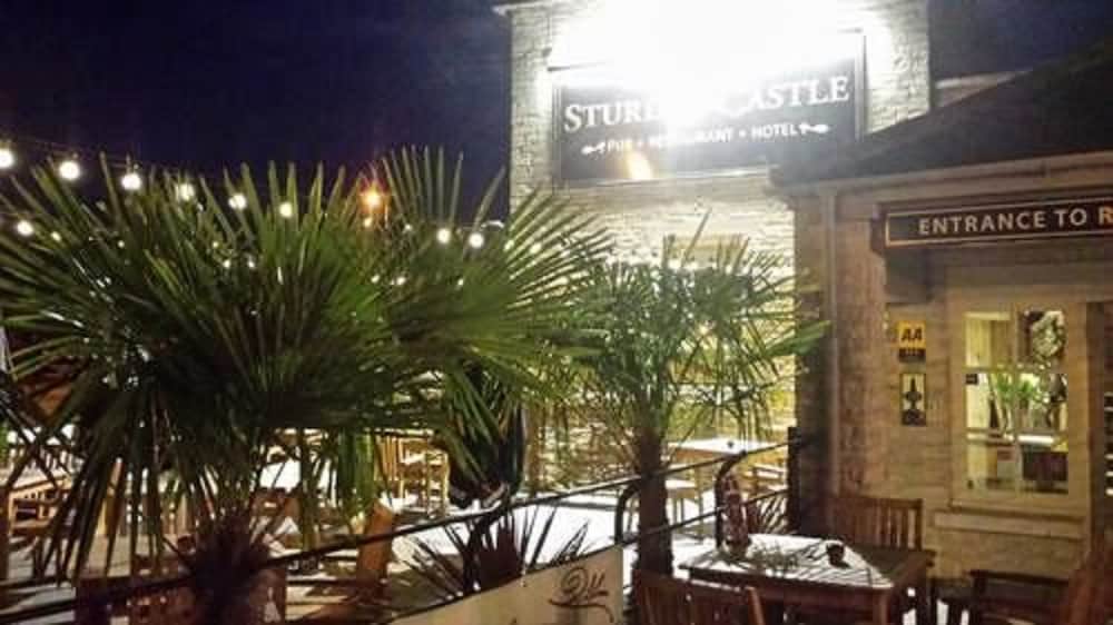 Sturdy's Castle Country Inn 42/47