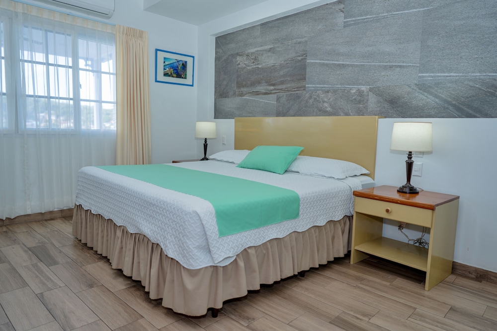 Hotel Casazul 29/72