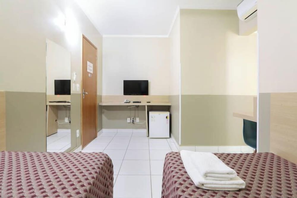 Hotel Copacabana Piracicaba 34/42