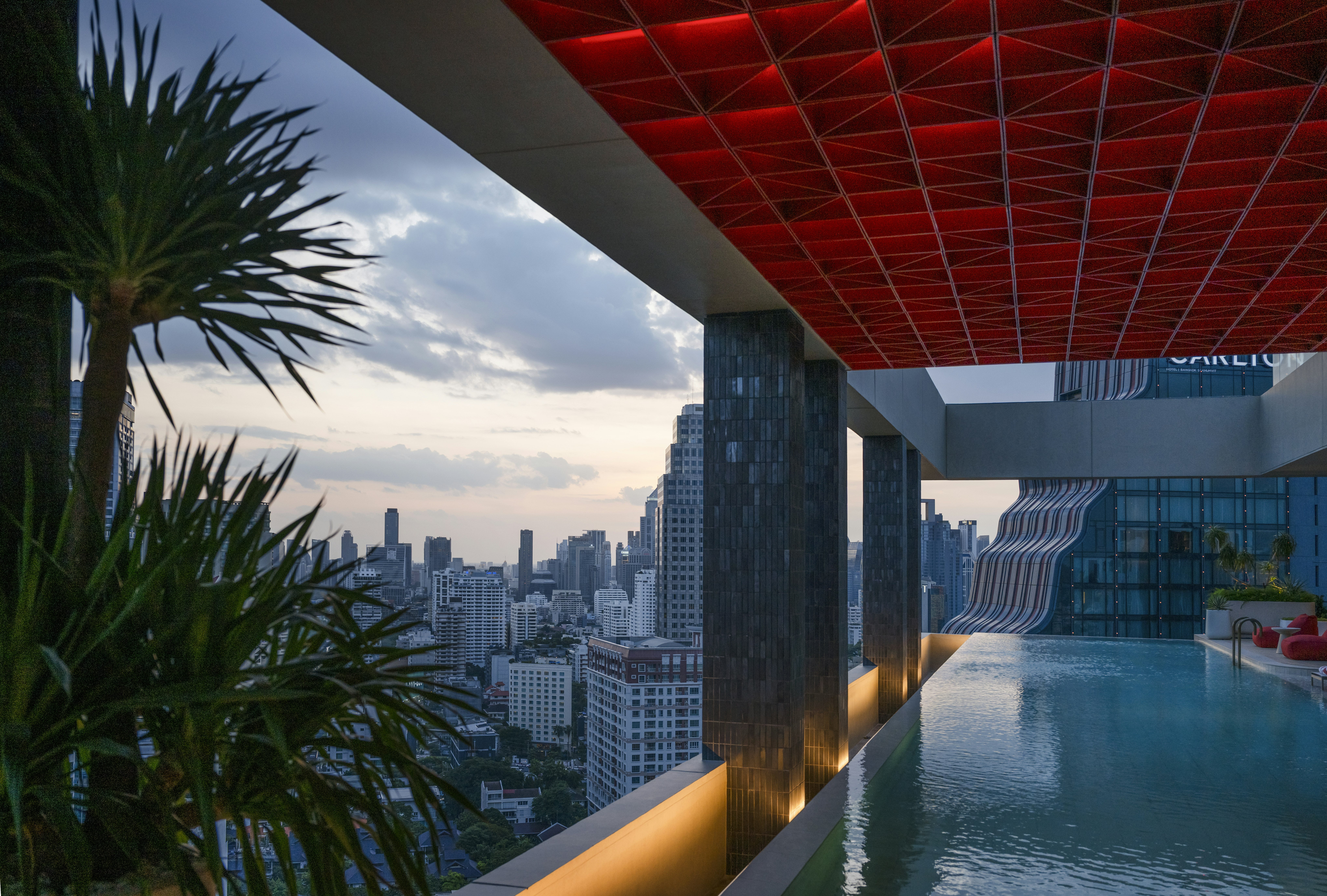 KROMO Bangkok, Curio Collection by Hilton 61/85