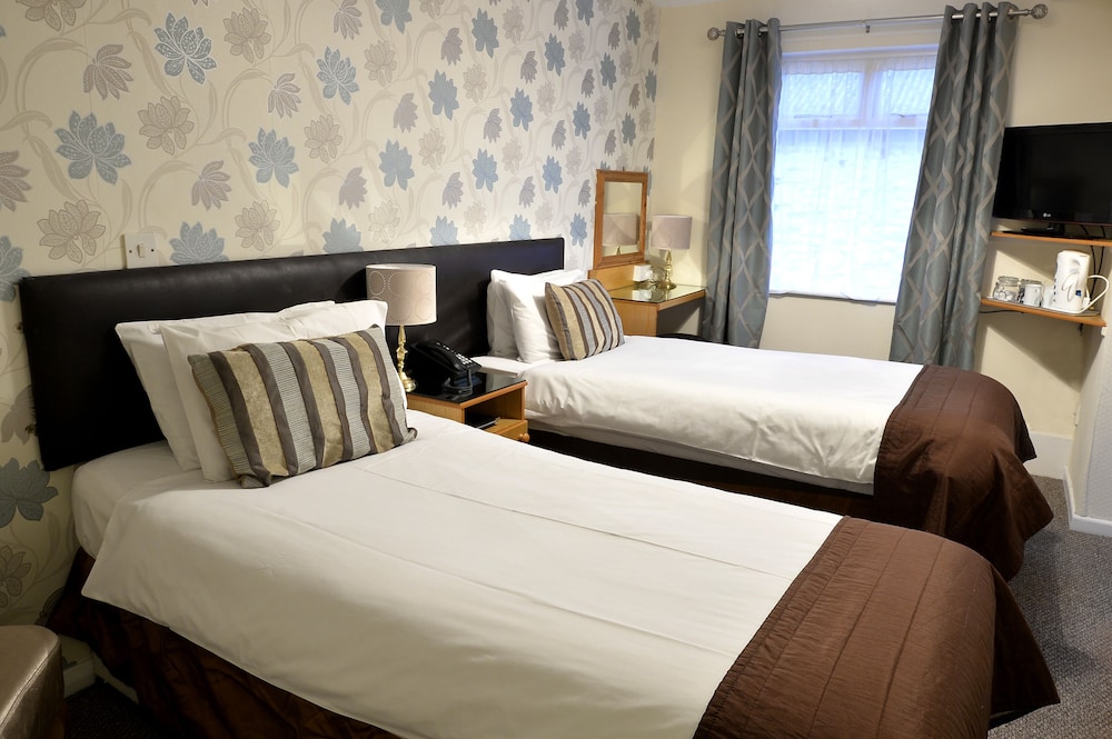 Dobbins Inn 13/39
