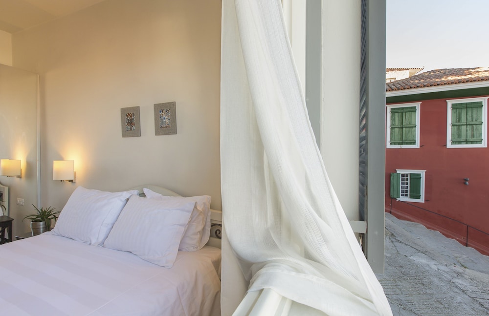 Leto Nuevo Hotel 23/78