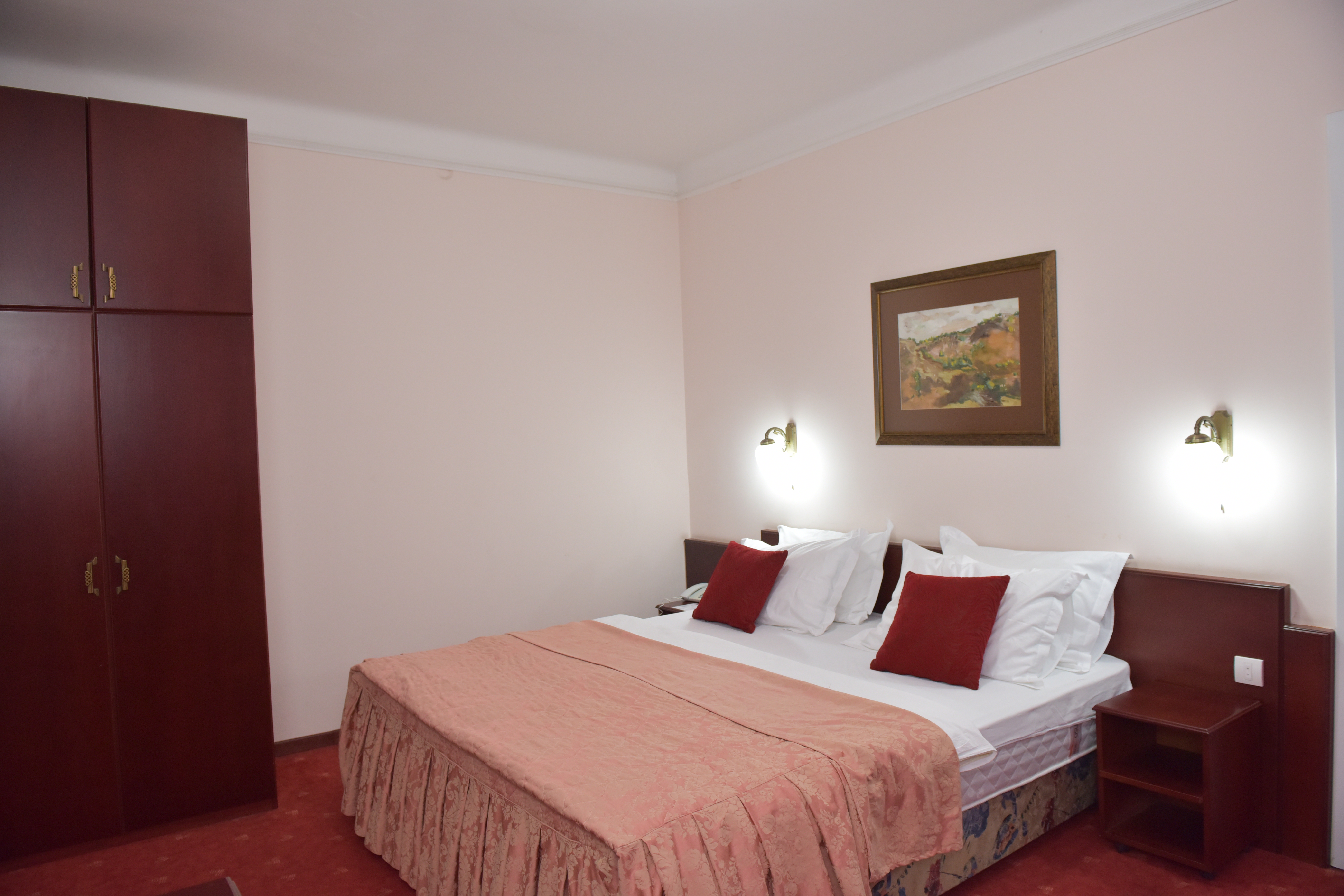 Standard, Double or Twin Bed