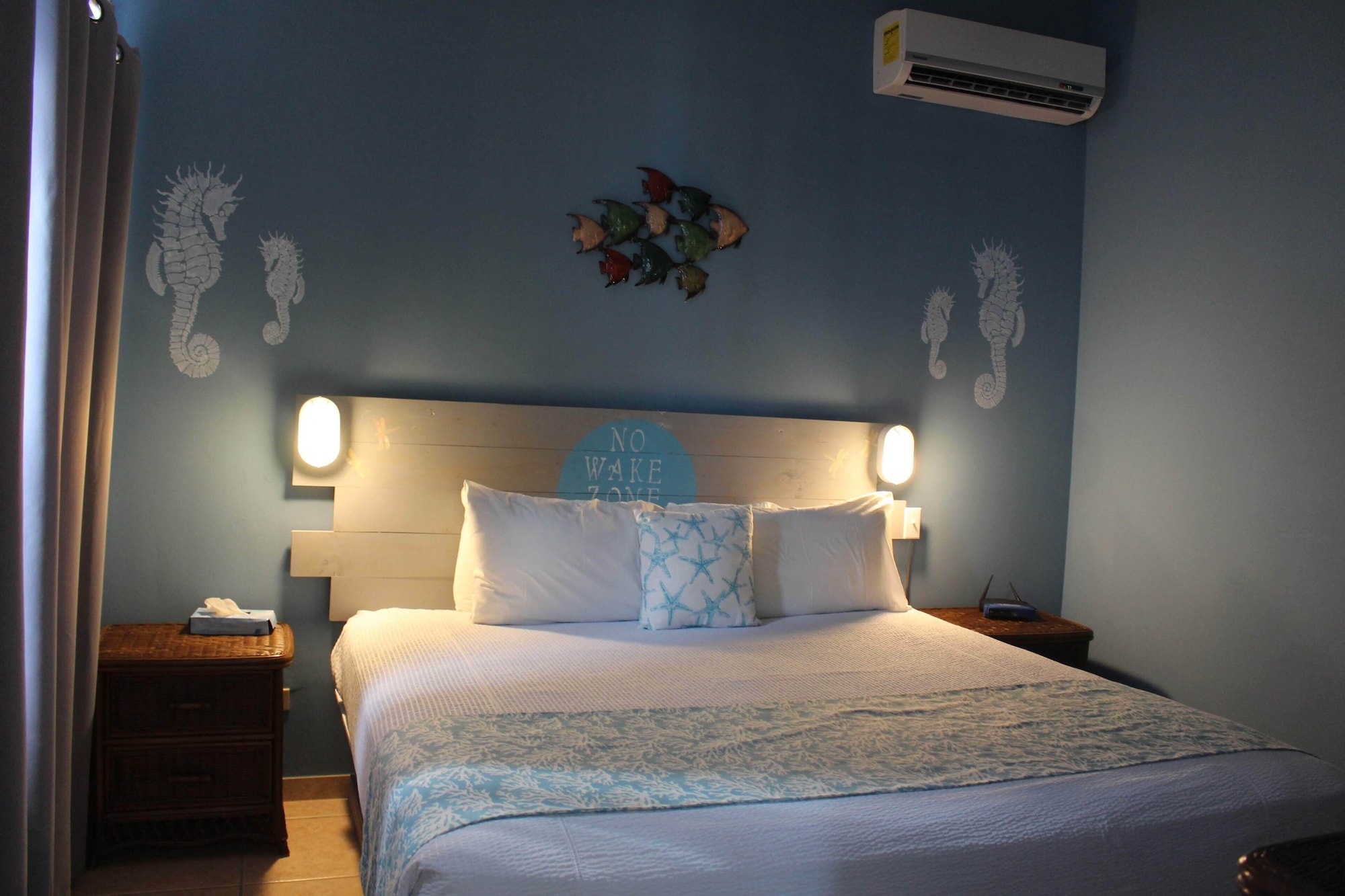 Deluxe, Cottage, King and Twin Beds, Beach Side, Garden View
