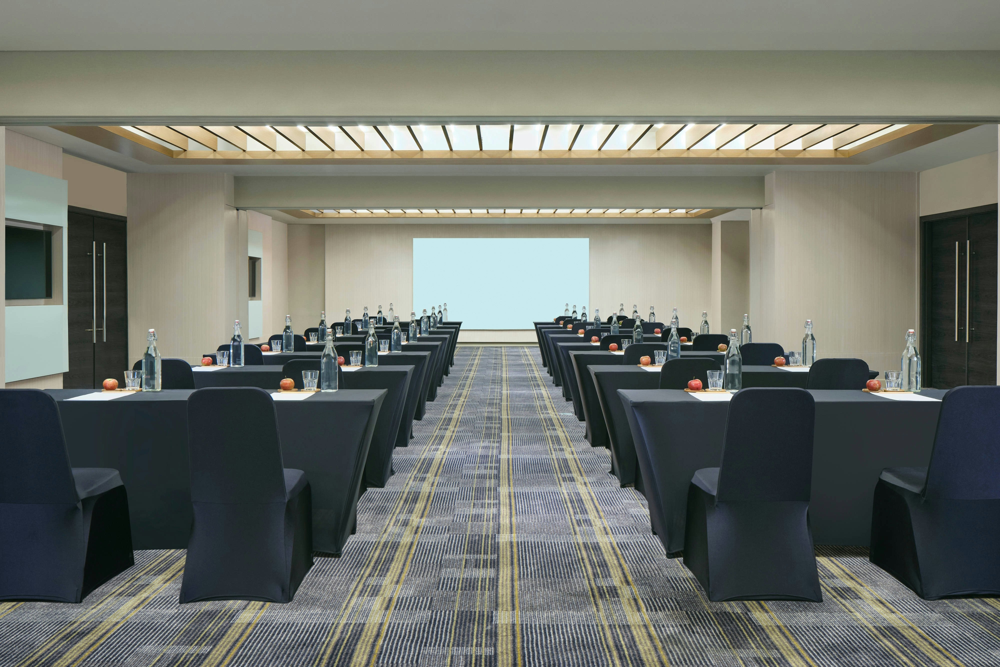 Fairfield by Marriott Bali Kuta Sunset Road 30/35