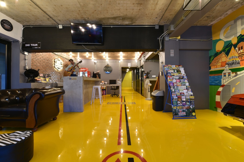248 Street Hostel 38/50