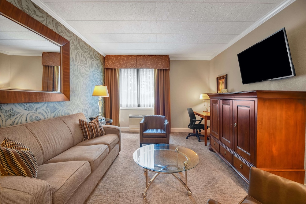 Wyndham Garden York 40/56