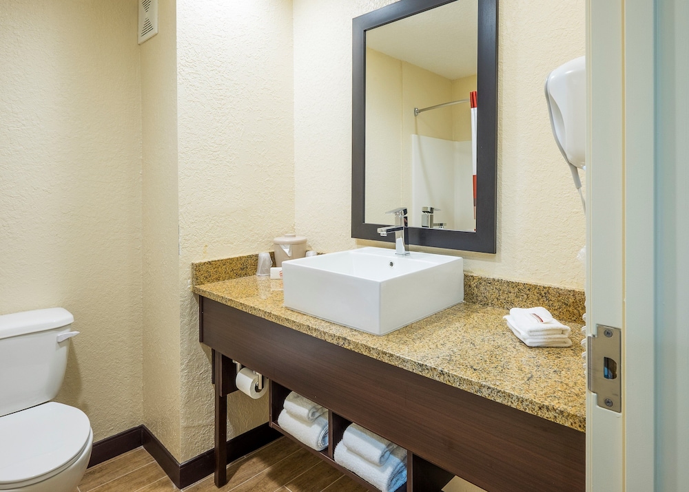 Red Roof Inn Ocala 16/37