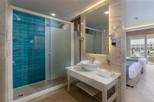 غرفة مفردة، Hotel Titanic Royal 2/2