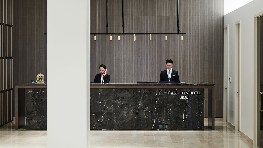 The Suites Hotel Jeju 6/73