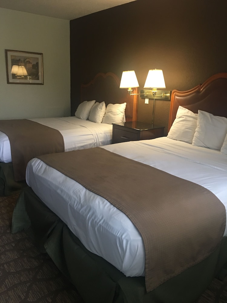 A Victory Hotel-Southfield 7/28