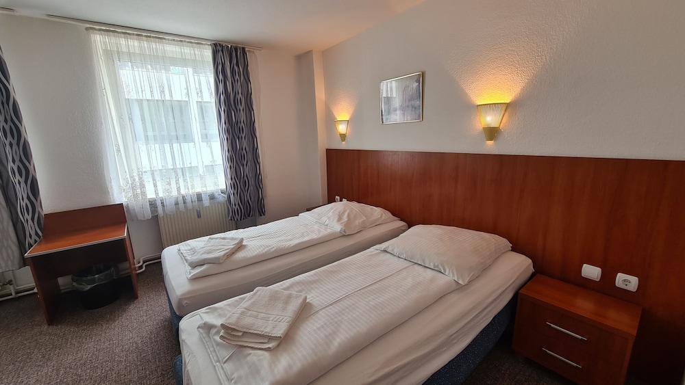 Hotel Zentrum Hannover 9/50