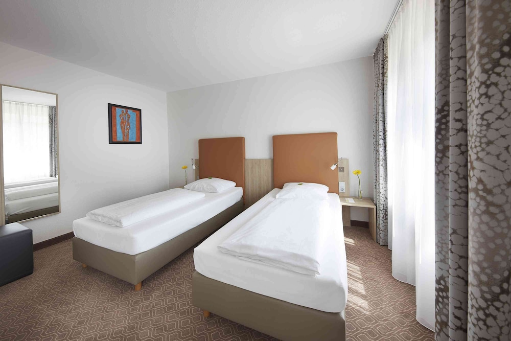 GHOTEL HOTEL & LIVING KIEL 26/73