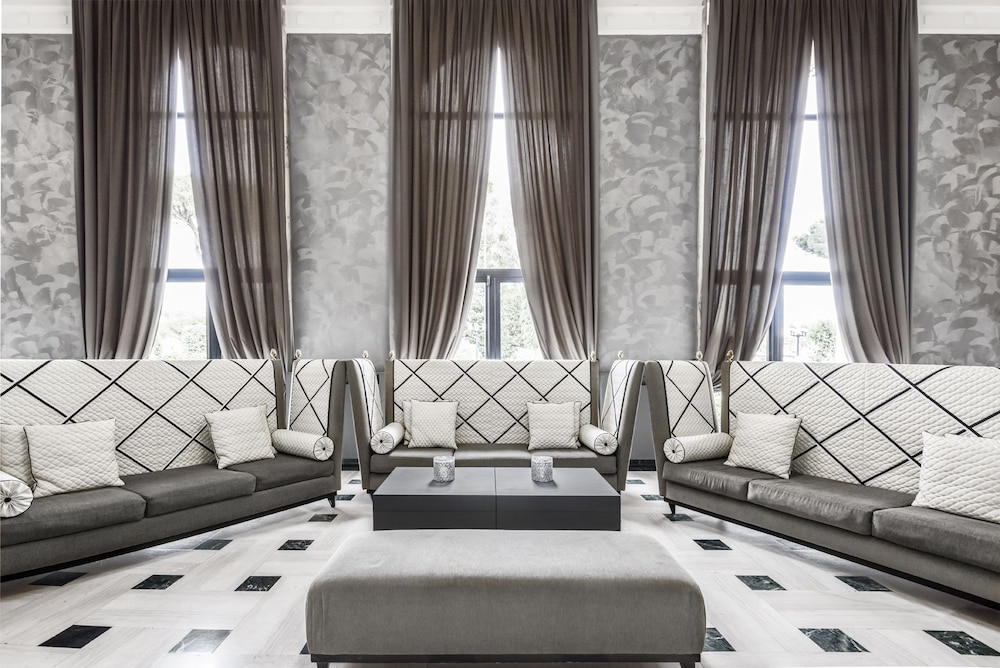 Th Roma Carpegna Palace 33/50