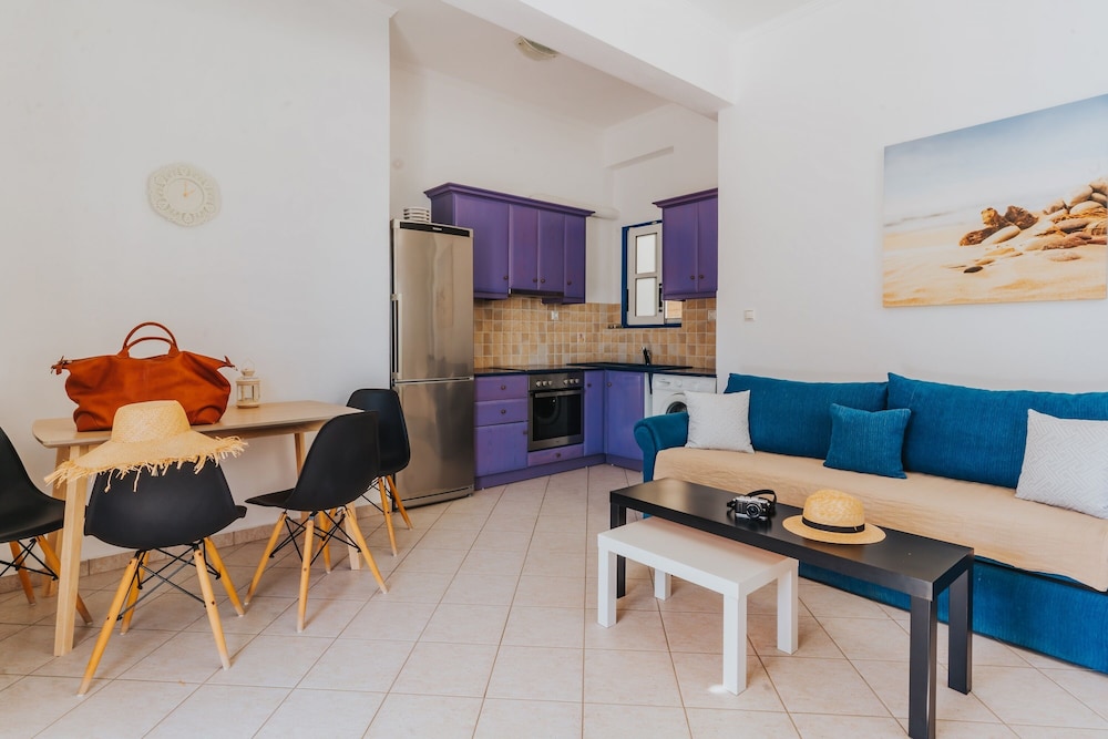 Vithos Aparthotel 43/72