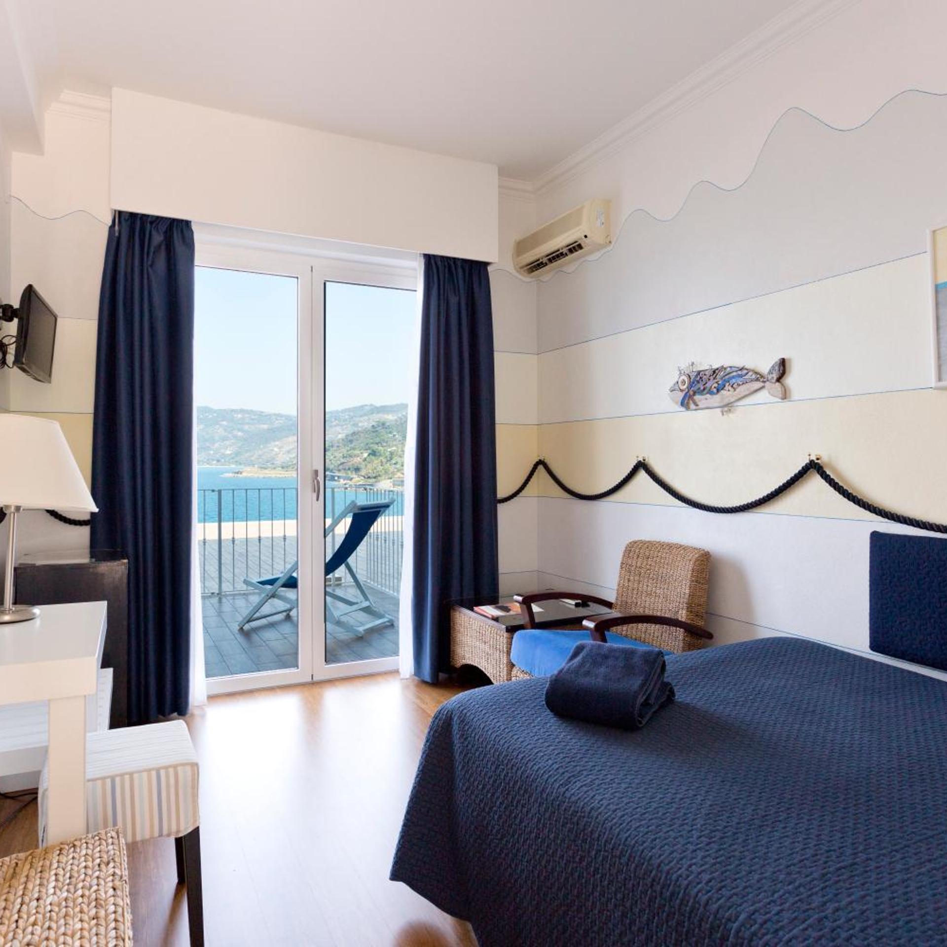 Room, Single, Sea View