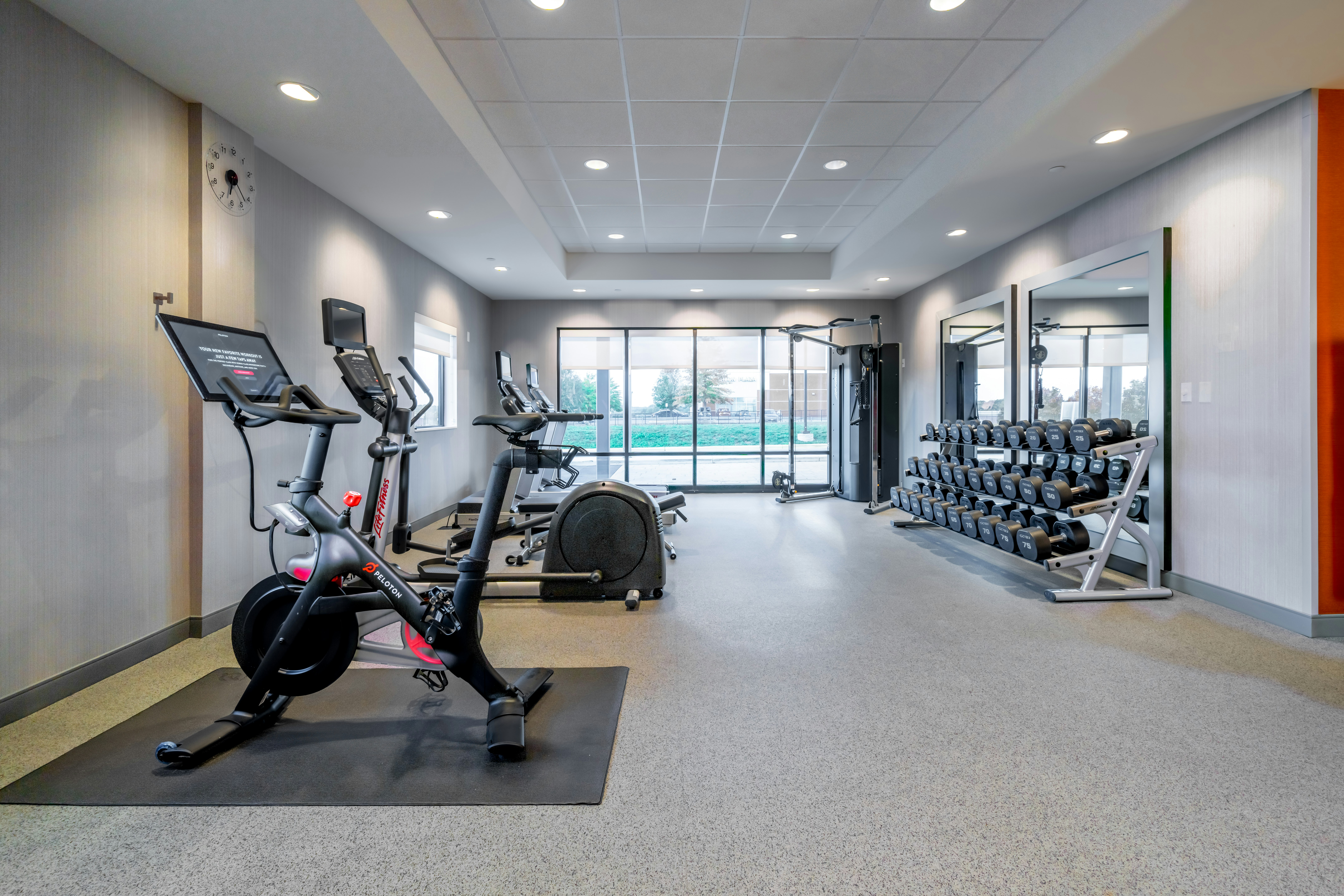 Home2 Suites by Hilton Fredericksburg South Spotsylvania 14/26