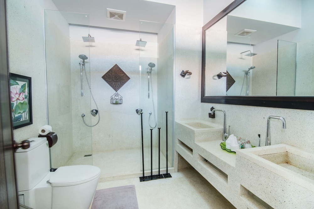 Mane Boutique Hotel & Spa 49/50