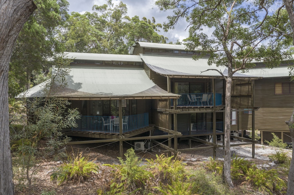 Kingfisher Bay Resort Fraser Island 1/50