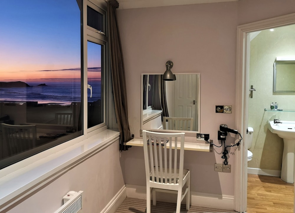 Carnmarth Hotel 50/50