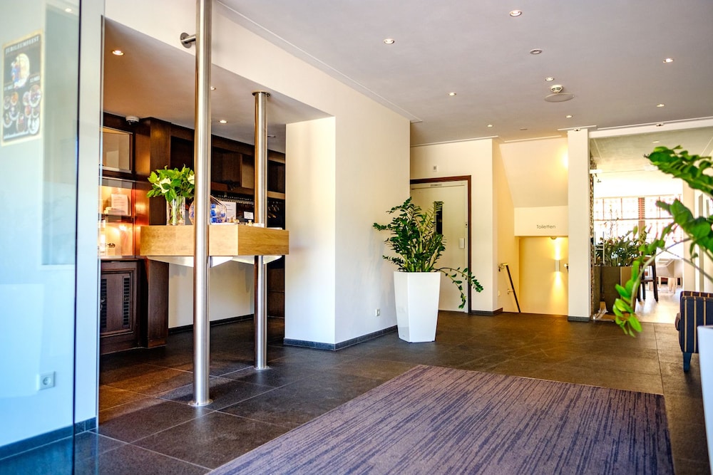 Hotel Restaurant Valuas 2/39