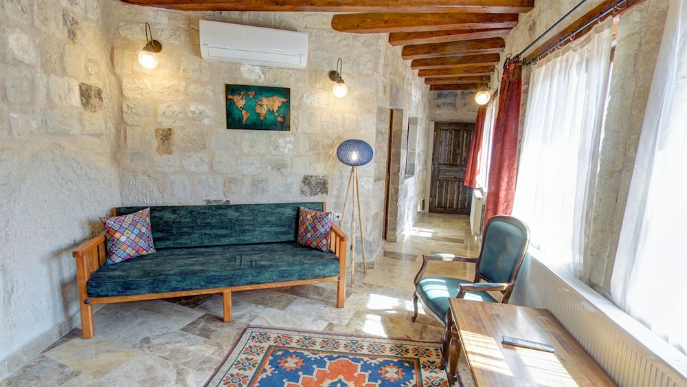 Dervish Cave House 5/50