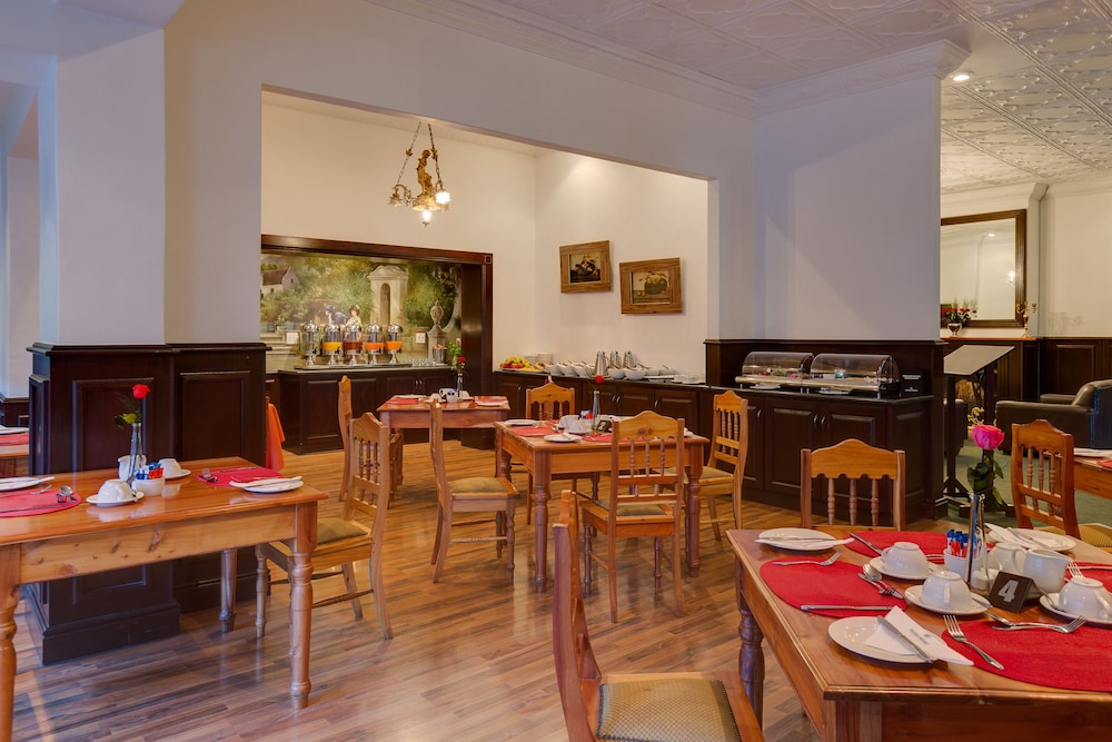 Protea Hotel By Marriott Stellenbosch Dorpshuis Spa 32/44