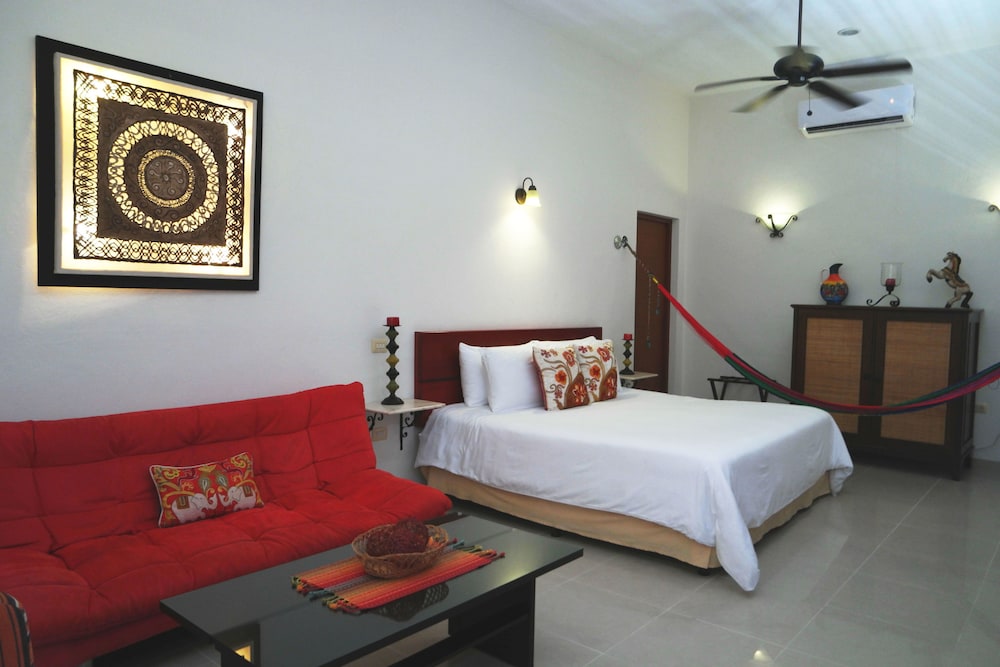 Hotel Merida Santiago 27/78