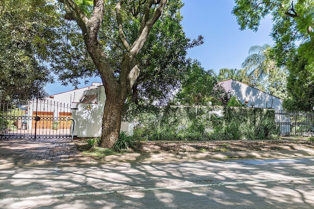 Bay Tree Guest House 23/28