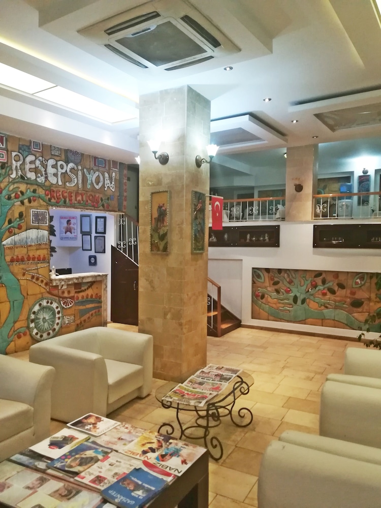 UTKUBEY HOTEL 33/47