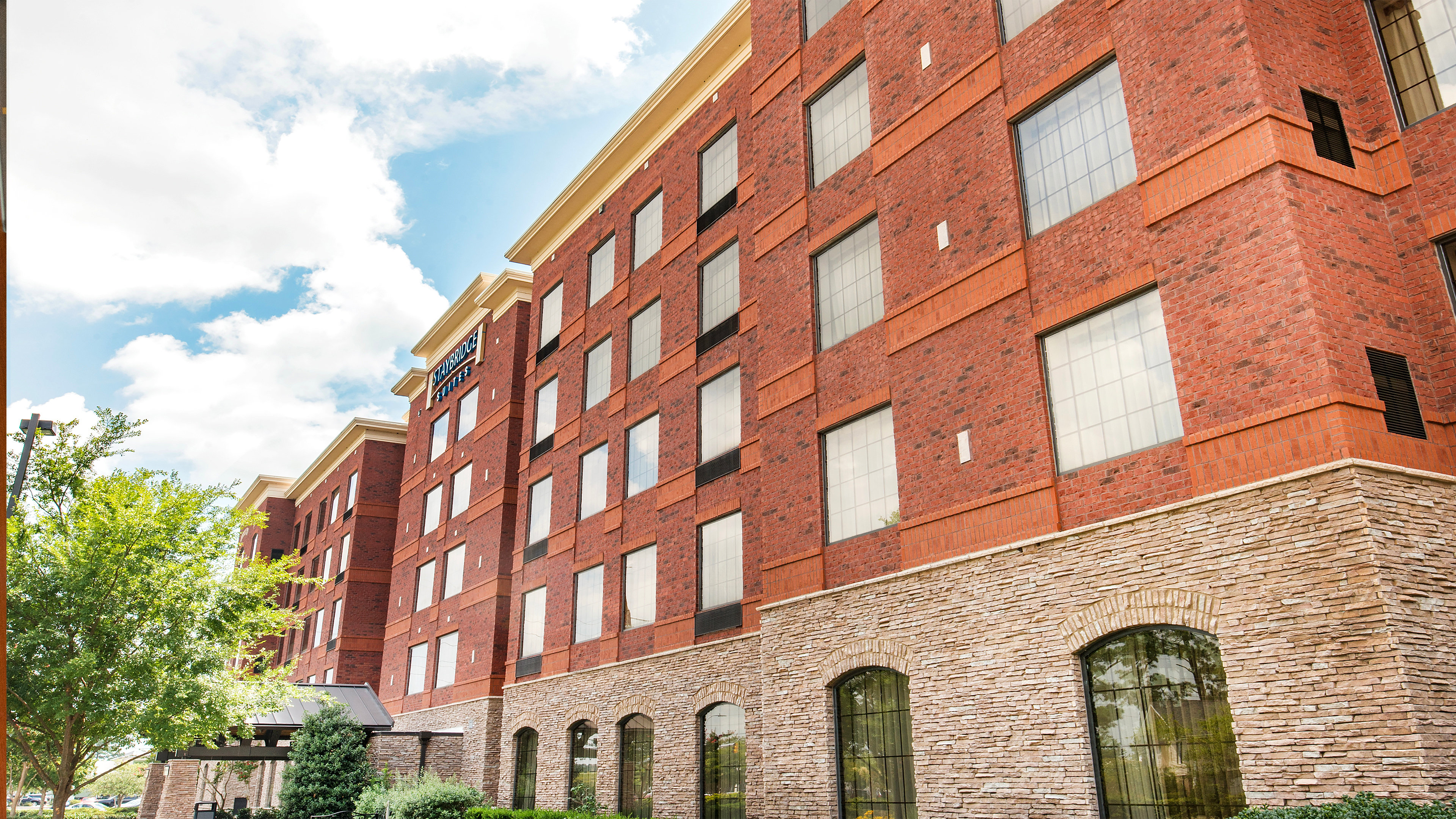 Staybridge Suites Wilmington East 4/48