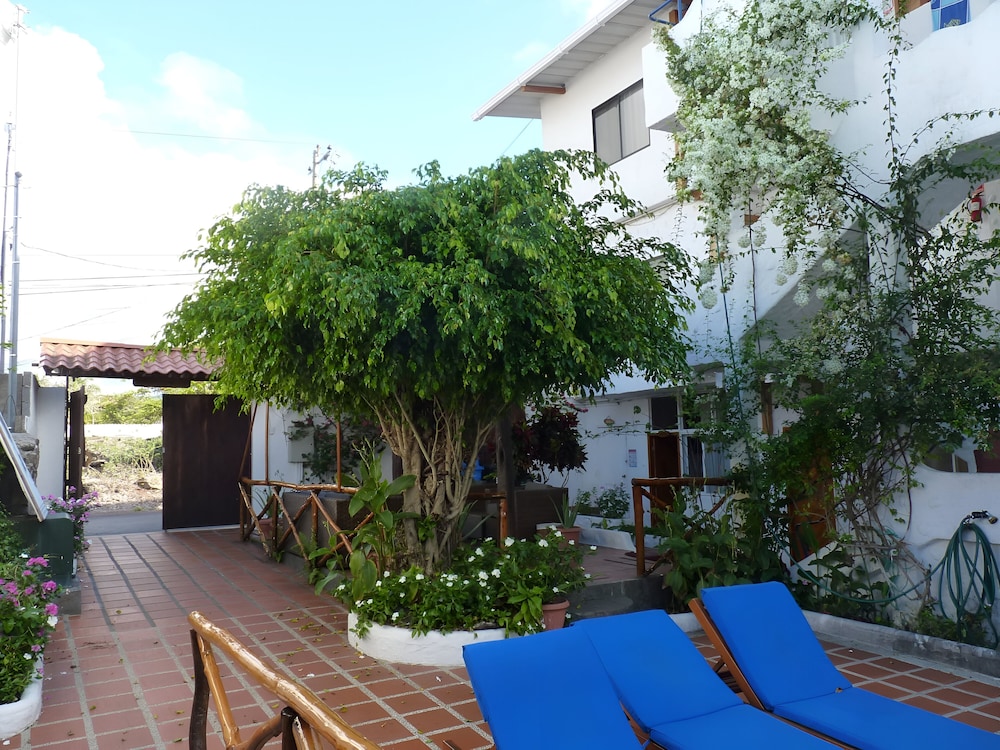 La Casa De Judy Hotel 45/53