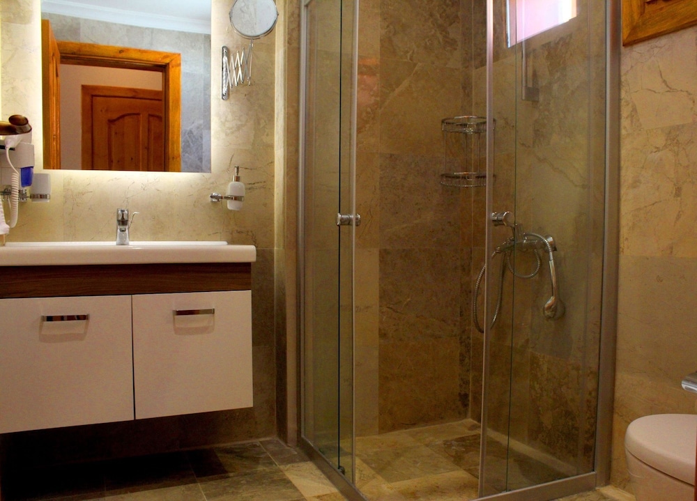Dalyan BC Spa Hotel 59/61