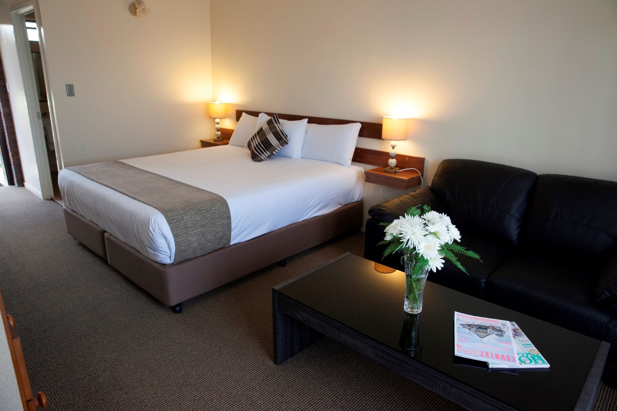 Renovated, Executive, Suite, King Bed