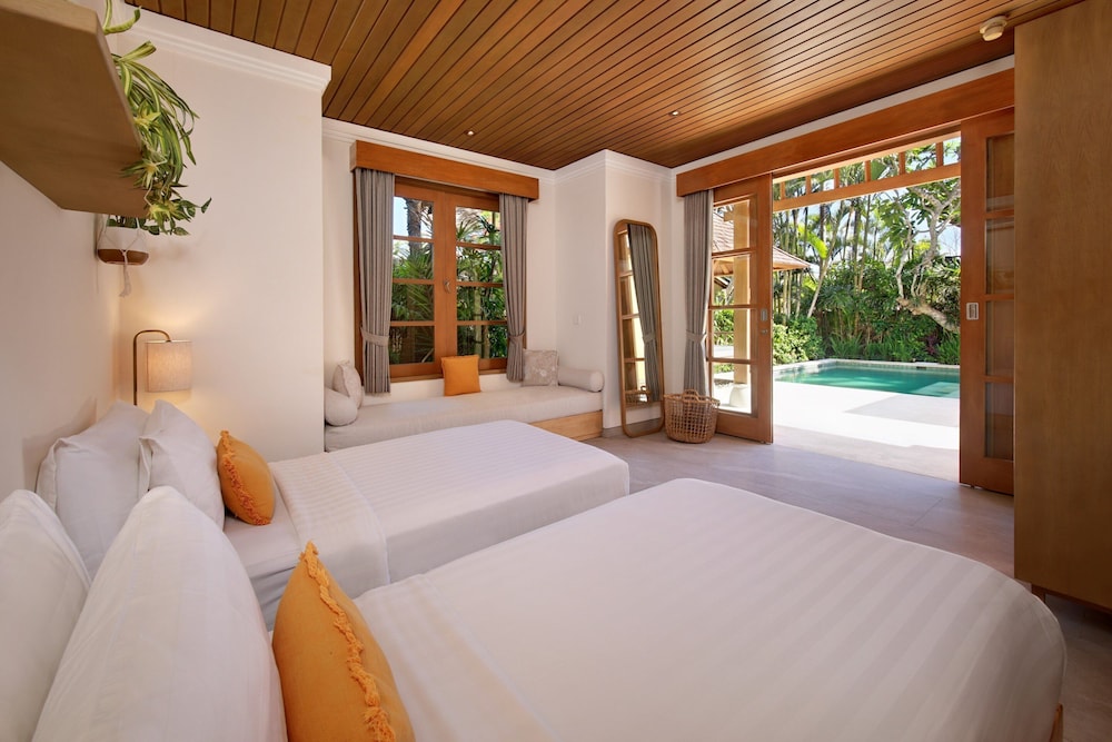 3 BEDROOMS, SUPERIOR, VILLA, GARDEN VIEW