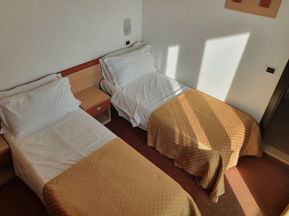 Hotel Tilmar 21/43