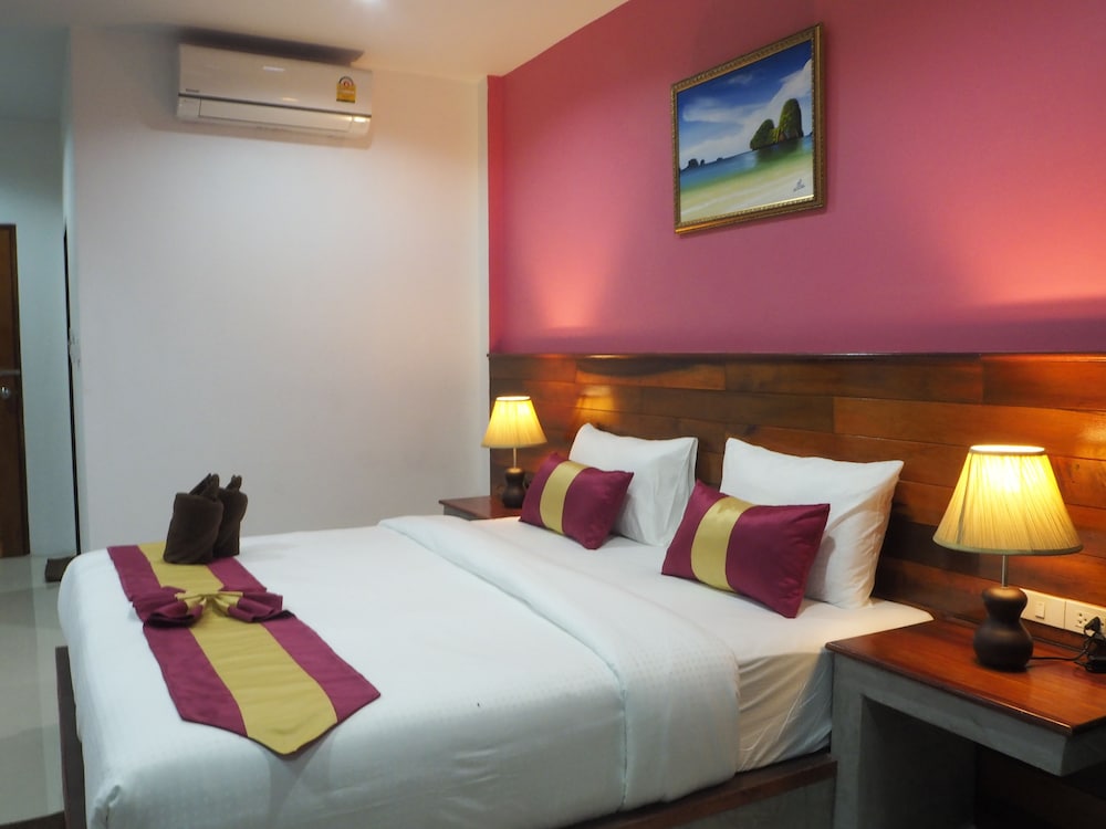 Hatzanda Lanta Resort 20/64