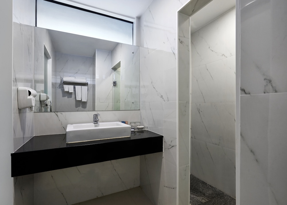 Nai Yang Beach Resort and Spa 61/61