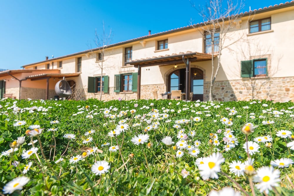 Agriturismo Podere Diacceroni 66/69