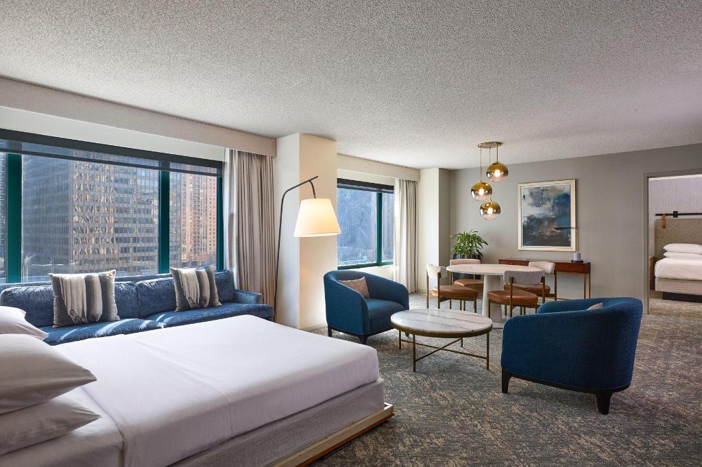 1 Bedroom, Suite, 2 Double Beds, Murphy Bed, River View, Pool Access, Large
